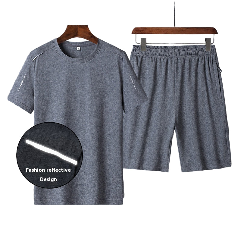 Cotton short sleeve t-shirt and casual shorts